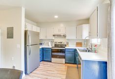 その他 7 Airy Fortuna Apartment With Deck!