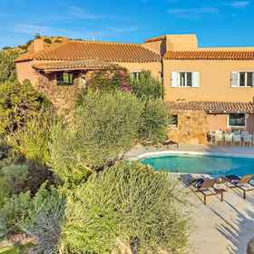 Room 1 Villa Anga 10 1 Emma Villas, Villa Trinità d'Agultu e Vignola