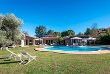 Others Villa Isotta 8 4 Emma Villas