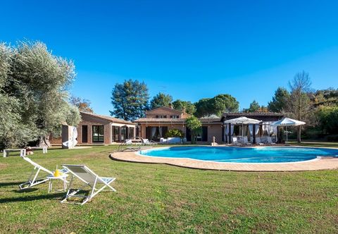 Others Villa Isotta 8 4 Emma Villas