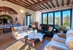 Others 4 Villa Isotta 8 4 Emma Villas