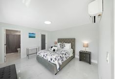 Others 6 Dania Beach Unit 1 in Dania Beach