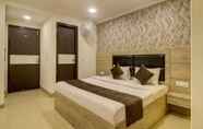 Others 2 Hotel Dakha International