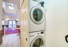 อื่นๆ 7 Ocean Shores Condo Rental w/ View - Walk to Beach!