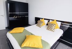 Others 2 New 2 bedrooms Penthouse in Center