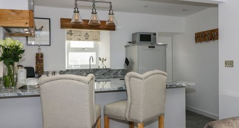 Others 2 9 Chapel Street