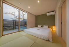 Others 6 Chalet Infinity