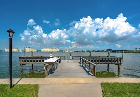 Others Madeira Beach Yacht Club 247F by Distinctive Beach Rentals