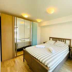 Room 1 Luxury 1 bedroom flat w.Terrace&Parking, Luxembourg Hotels