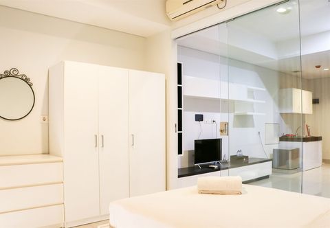 Others Nice And Comfy 1Br At Dago Suites Apartment
