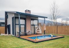 อื่นๆ 3 Vital Göl