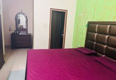 기타 5 Hotel Krishna Palace By GRB
