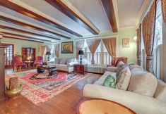 其他 5 Spacious Jamestown Home Near Nat'l Comedy Center!