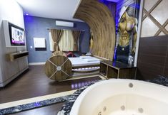 Others 7 Troia Motel