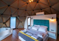 Others 2 Lussoglamping