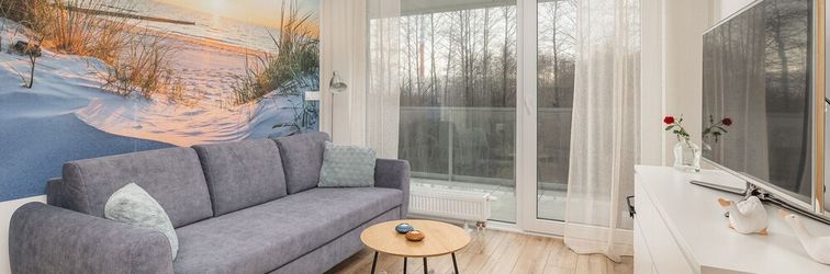 Others Coast Apartment With Balcony by Renters