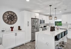 อื่นๆ 6 Monkey House