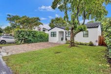 อื่นๆ Monkey House