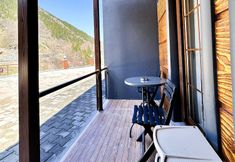 Others 2 Green Cinar Apart