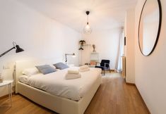 Others 2 La mì casa by Mmega