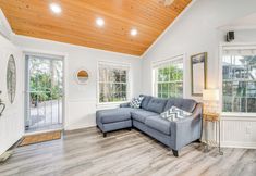 其他 4 Hot Tub & Fire Pit: Lakefront Home on Lake Eloise