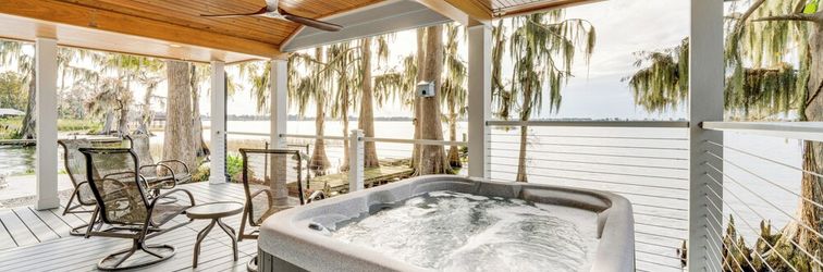 其他 Hot Tub & Fire Pit: Lakefront Home on Lake Eloise