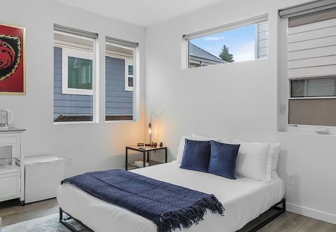 その他 Balerion's Shadowed Suite