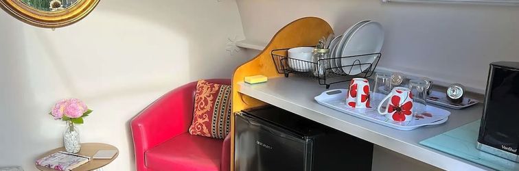 Others Cosy 1 Bedroom Cabin- Moon Pod