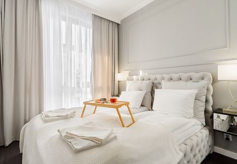 Others ShortStayPoland Premium Herbu Korczak P2