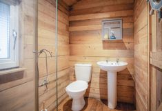 Others 7 The Hygge Hut - 1 Bed - Freshwest Beach Retreat