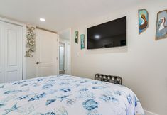 Others 3 Gulf Breeze Home w/ Deck: Walk to Public Boat Ramp