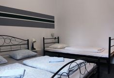 Others 7 VIKI Kazimierz