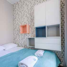 Room 1 Apartamenty Wrzeszcz by Q4 Apartments, University of Gdańsk Hotels
