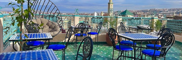 기타 Riad Noor Medina