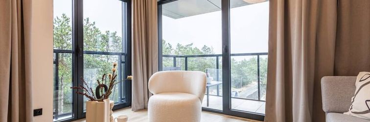 其他 Sunrise Nowoczesny Apartament Widok na las i Morze