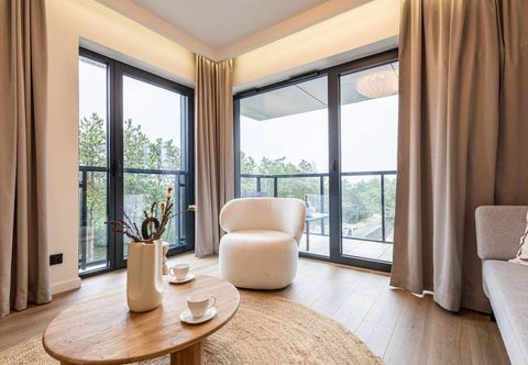 其他 Sunrise Nowoczesny Apartament Widok na las i Morze