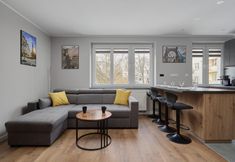 Others 7 Modern Kotsisa Apartment by Renters