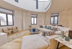 其他 4 Triplex penthouse in the city center
