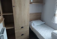 Lainnya 6 208 Unity Beach 6 Berth enc Garden no Pets