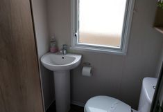 Lainnya 4 208 Unity Beach 6 Berth enc Garden no Pets