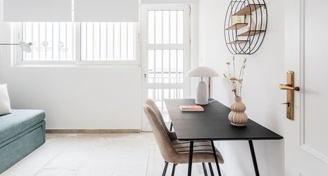 อื่นๆ 2 Faliro Sunlit 3BR Apartment