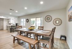 Others 2 Sunny Oceanside Home w/ Patio, 5 Mi to Downtown!