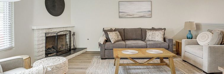 Others Sunny Oceanside Home w/ Patio, 5 Mi to Downtown!