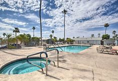 Others 7 Yuma Home w/ Fire Pit & Outdoor Community Pool!