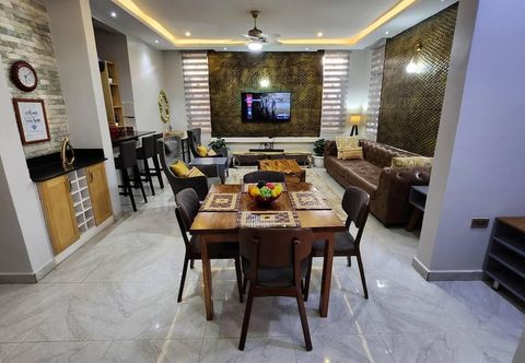 Others Exquisite 3bed 3bath Lake View Home in Entebbe