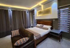 Others 5 Exquisite 3bed 3bath Lake View Home in Entebbe