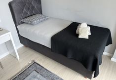 อื่นๆ 7 Gardenya Lara Suit Hotel