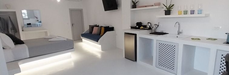 Lainnya East Wind Perissa