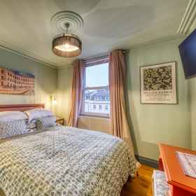 Primary image1藍鈴花度假屋,Chew Stoke飯店