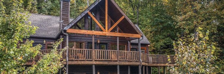 Lain-lain Cabin w/ Hot Tub, Theater & Views - Sleeps 22